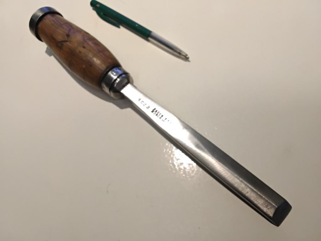 Mooie zware vermoorbeitel, beitel, Jacob Busch 17mm, Ophalen of Verzenden