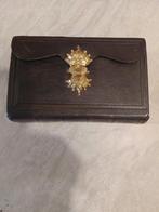 Antieke Leren bijbel met Gouden Sluiting, Ophalen of Verzenden, Onbekend