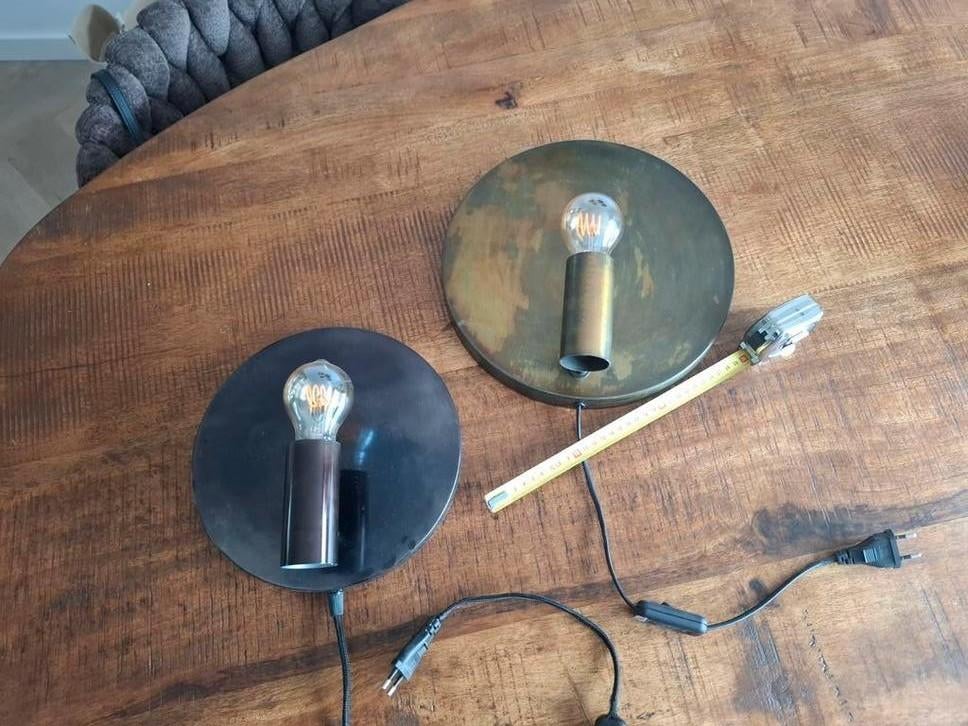 Wandlampen met een diameter van 25 en 30 cm, Ophalen, Zo goed als nieuw, Metaal, Modern