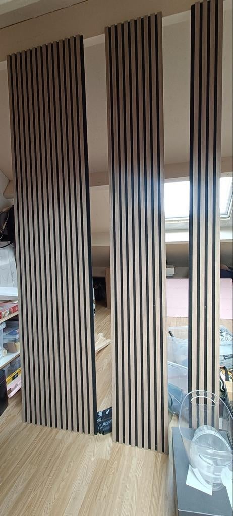 3D Akoestisch paneel walnut 2600x18 mm. Breedte verschillend, Ophalen, Zo goed als nieuw