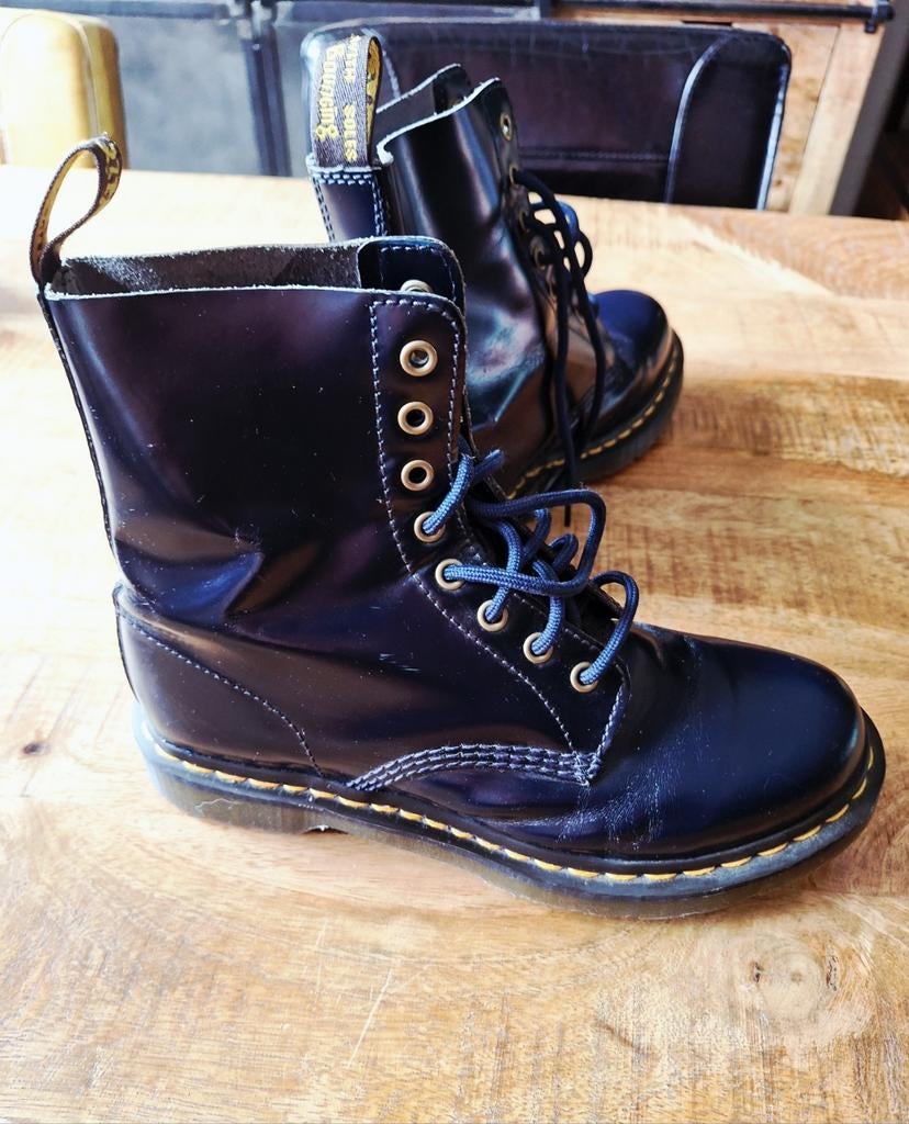 Donker blauwe Dr. Martens maat 41, Kinderen en Baby's, Dr Martens, Jongen of Meisje, Ophalen of Verzenden, Laarzen