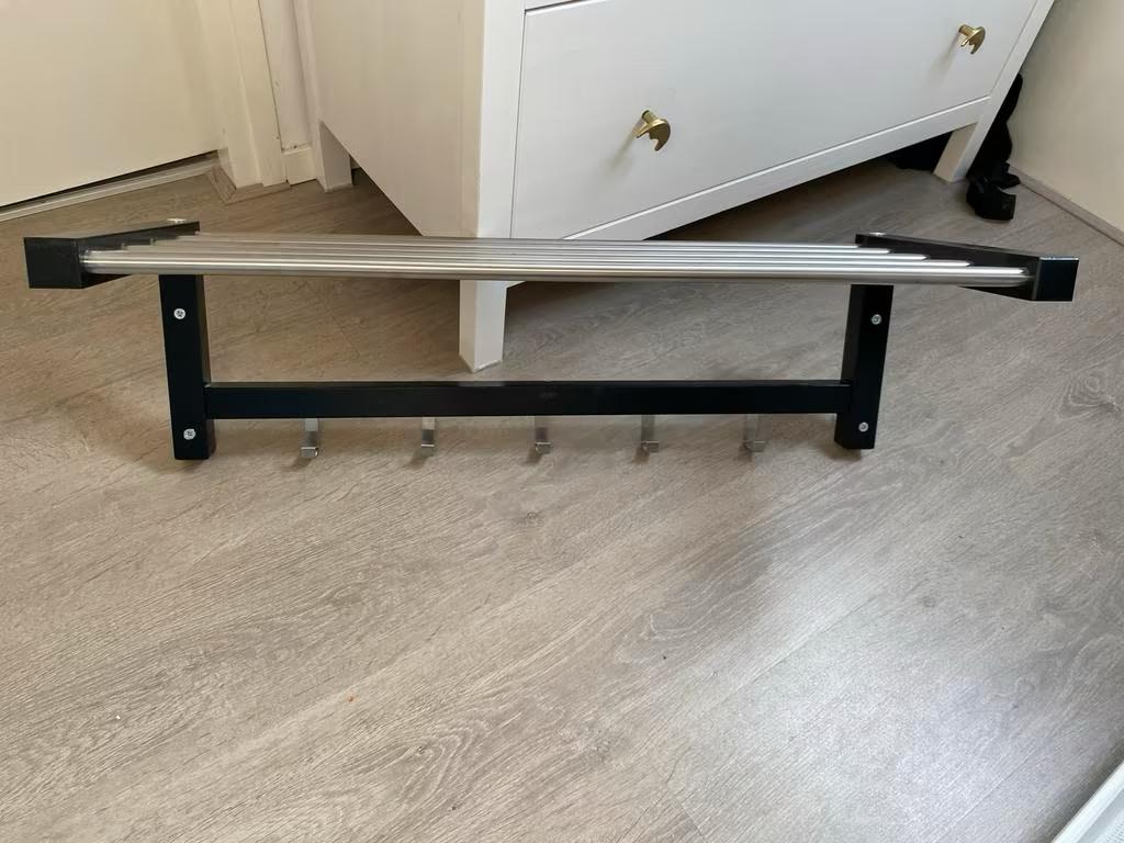 Ikea kapstok tjusig zwart, Huis en Inrichting, Woonaccessoires | Kapstokken, Zo goed als nieuw, Minder dan 100 cm, Metaal, Ophalen