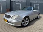 Mercedes-Benz SLK-klasse 320 V6 AUTOMAAT/NIEUWSTAAT/XENON/AI, Auto's, Gebruikt, Zwart, Cabriolet, Bedrijf