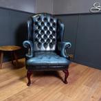 Blauwe chesterfield vintage barrelback fauteuil, Gebruikt, Ophalen of Verzenden, 50 tot 75 cm, Leer