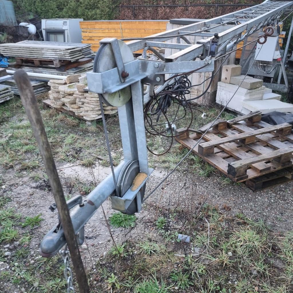 Bouwlift compleet en goed functionerend, Doe-het-zelf en Verbouw, Bouwliften, Ophalen of Verzenden
