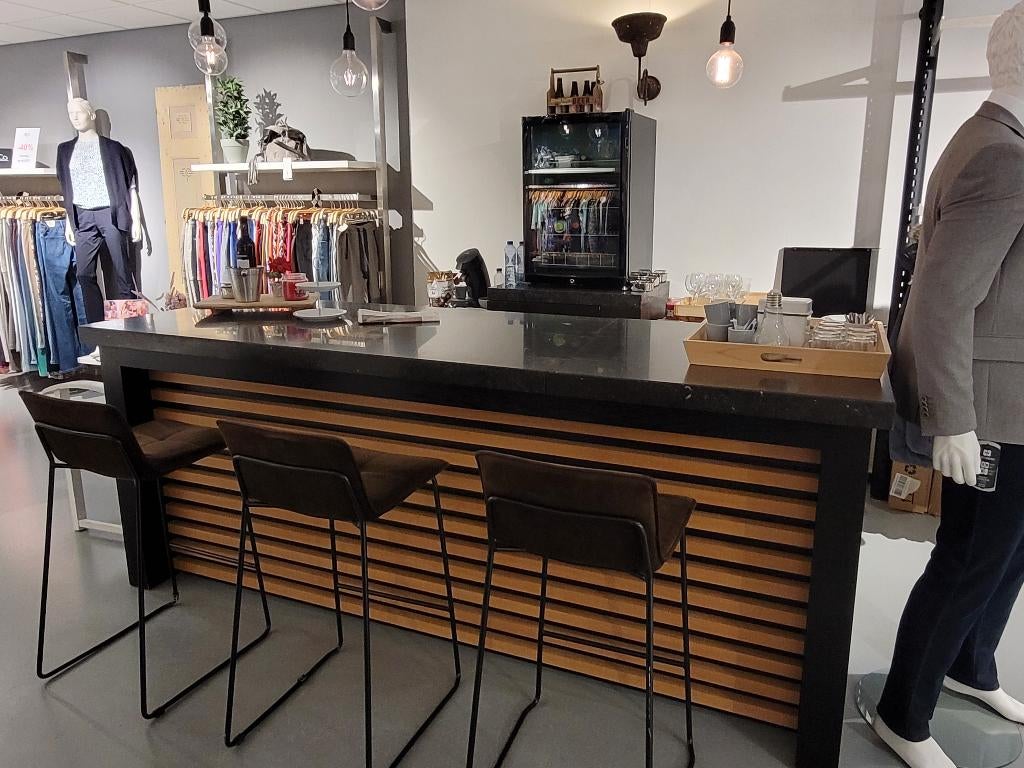 Bar / barmeubel incl 3 krukken, Huis en Inrichting, Ophalen