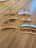 Heel veel baby kledinghangers hout, Ophalen of Verzenden, Nieuw, Wanddecoratie