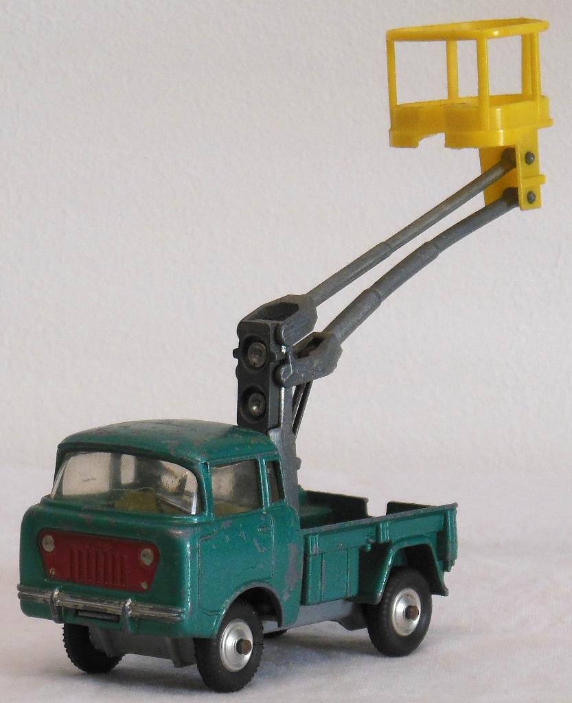 JEEP. FC 150. 1956-1965. Hoogwerker. Corgi Toys. 1:43 ±., Verzenden, Gebruikt, Bus of Vrachtwagen