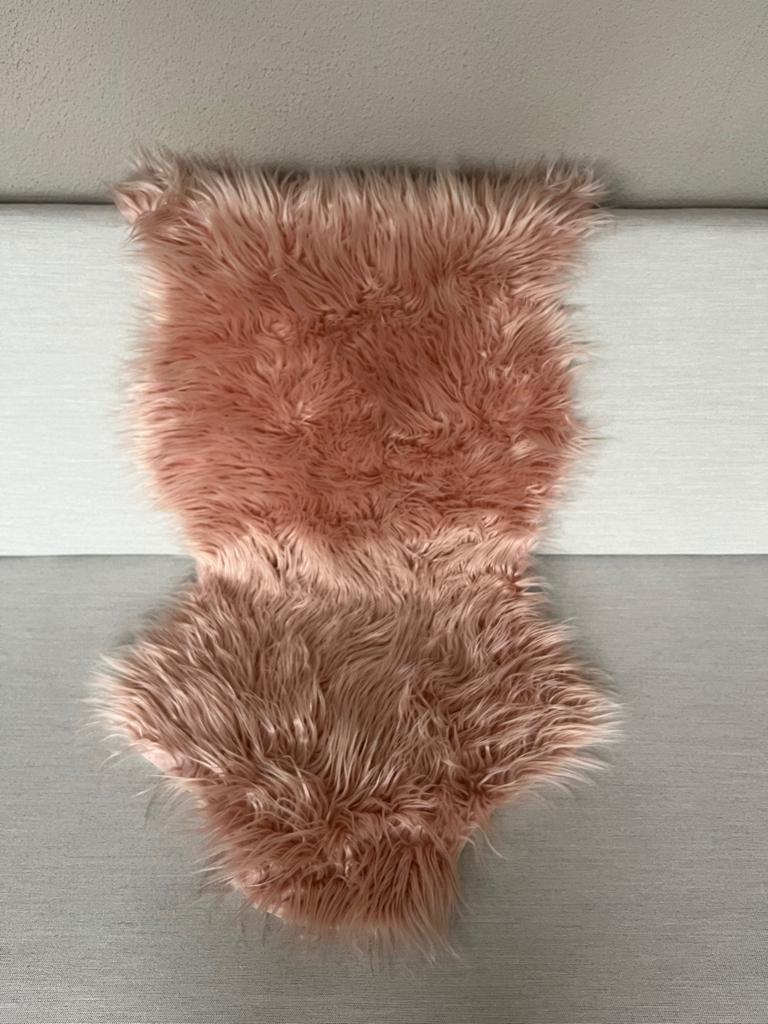 Schapenvacht | Vacht | Vachtje | Dierenvel | Nieuw | Roze, Huis en Inrichting, Woonaccessoires | Plaids en Woondekens, Ophalen