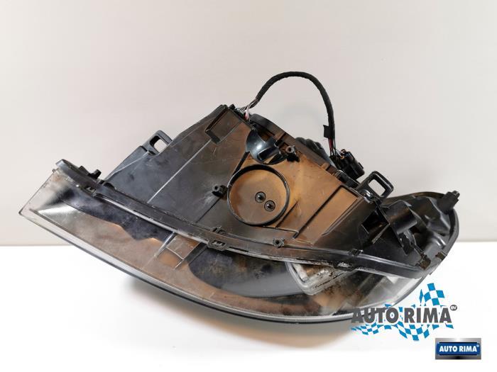 Koplamp rechts van een Volvo V60, Auto-onderdelen, Gebruikt, -, -, Ophalen of Verzenden