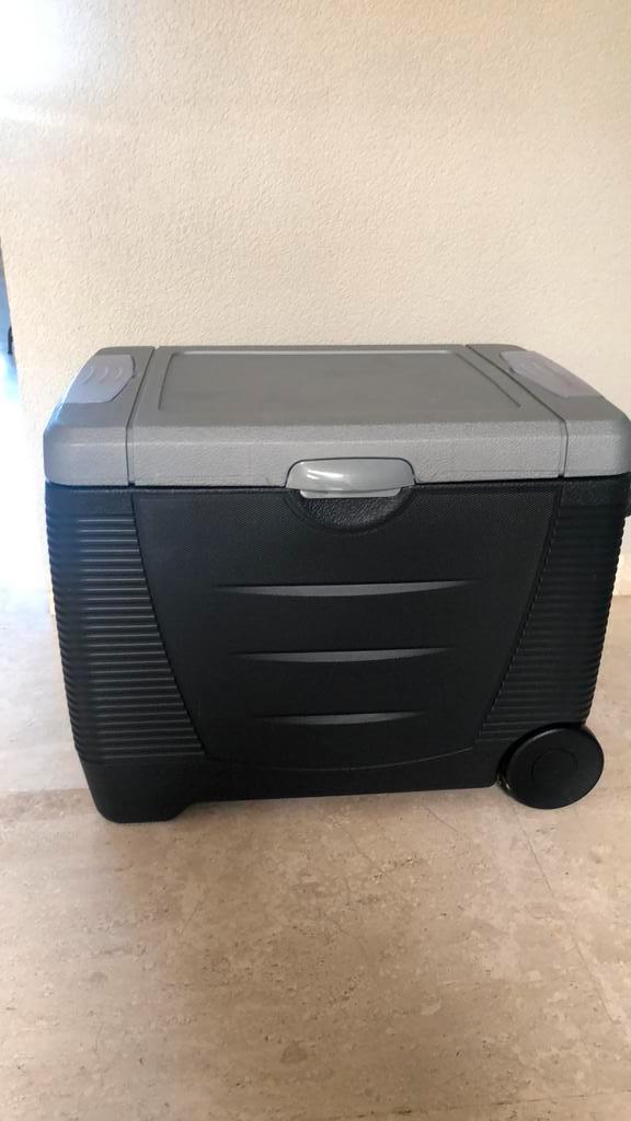 Koelbox electrisch of kratkoeler, Caravans en Kamperen, Koelboxen, Zo goed als nieuw, Elektrisch, Ophalen