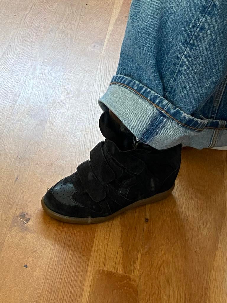 Isabel Marant Baskets in zwart maat 37, Kleding | Dames, Schoenen, Ophalen, Gedragen, Zwart, Sneakers of Gympen