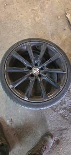 Alfa romeo giulietta wielen 19", Banden en Velgen, Zomerbanden, Ophalen, 19 inch