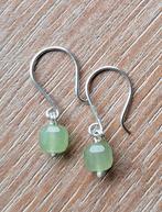 handgemaakte oorbellen echt zilver en prehniet, Hangers, Verzenden, Nieuw, Met edelsteen