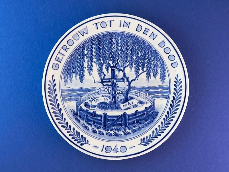 Porceleyne Fles 1940 Begin WO-2 Getrouw tot in de dood 18 (4, Antiek en Kunst, Antiek | Wandborden en Tegels, Ophalen of Verzenden