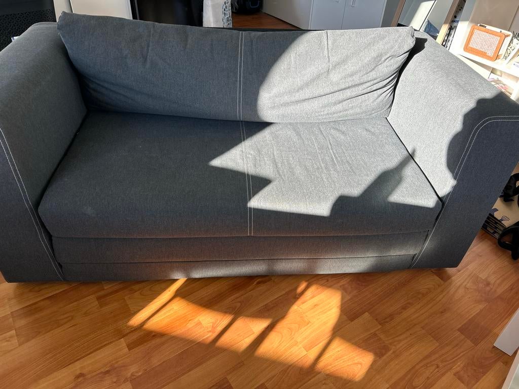 Comfortabele 2-zitsbank - slaapbank in grijs, Ophalen, Gebruikt, 150 tot 200 cm, Tweepersoons