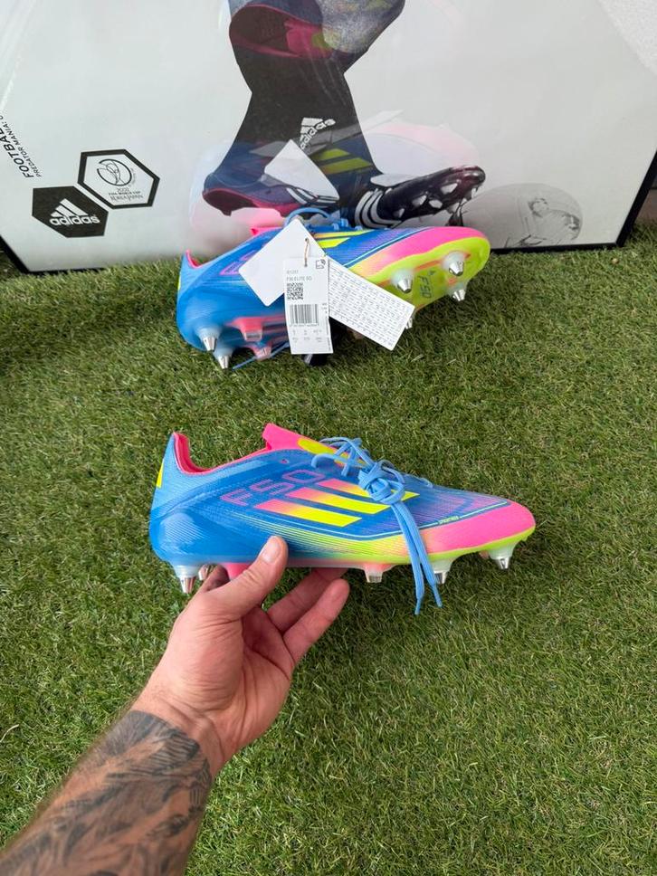 Adidas F50 voetbalschoenen, Sport en Fitness, Voetbal, Schoenen, Maat XS of kleiner, Ophalen of Verzenden