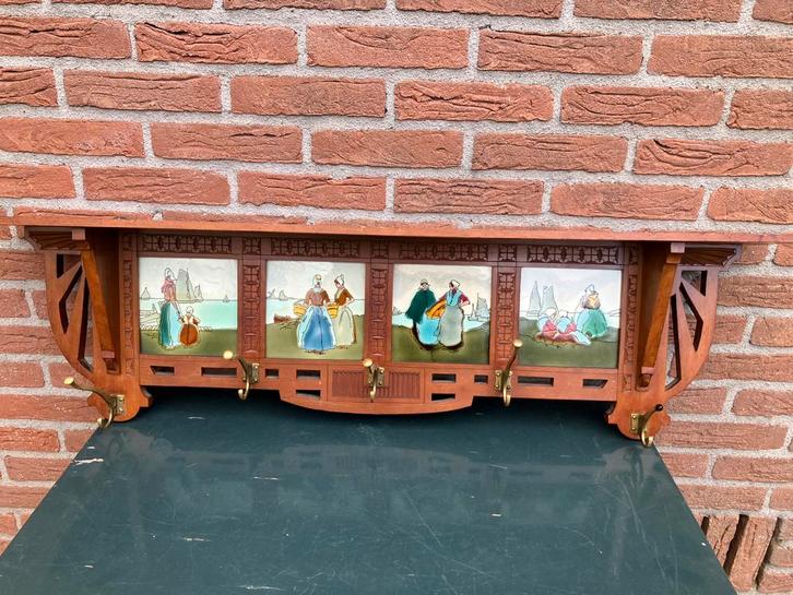 Boizenburg tegel (4X) Henri Cassiers in Jugendstil kapstok, Antiek en Kunst, Antiek | Wandborden en Tegels, Ophalen of Verzenden