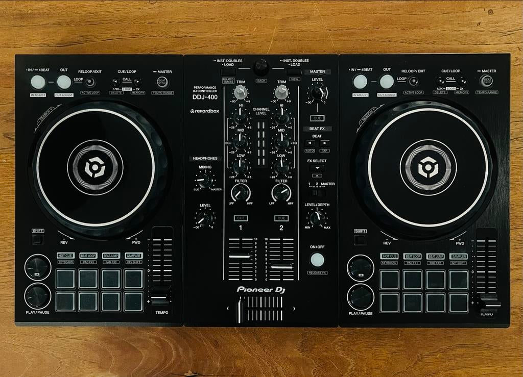 Pioneer DDJ-400 DJ Controller met kabels en stofkap, Muziek en Instrumenten, Dj-sets en Draaitafels, Ophalen, Zo goed als nieuw