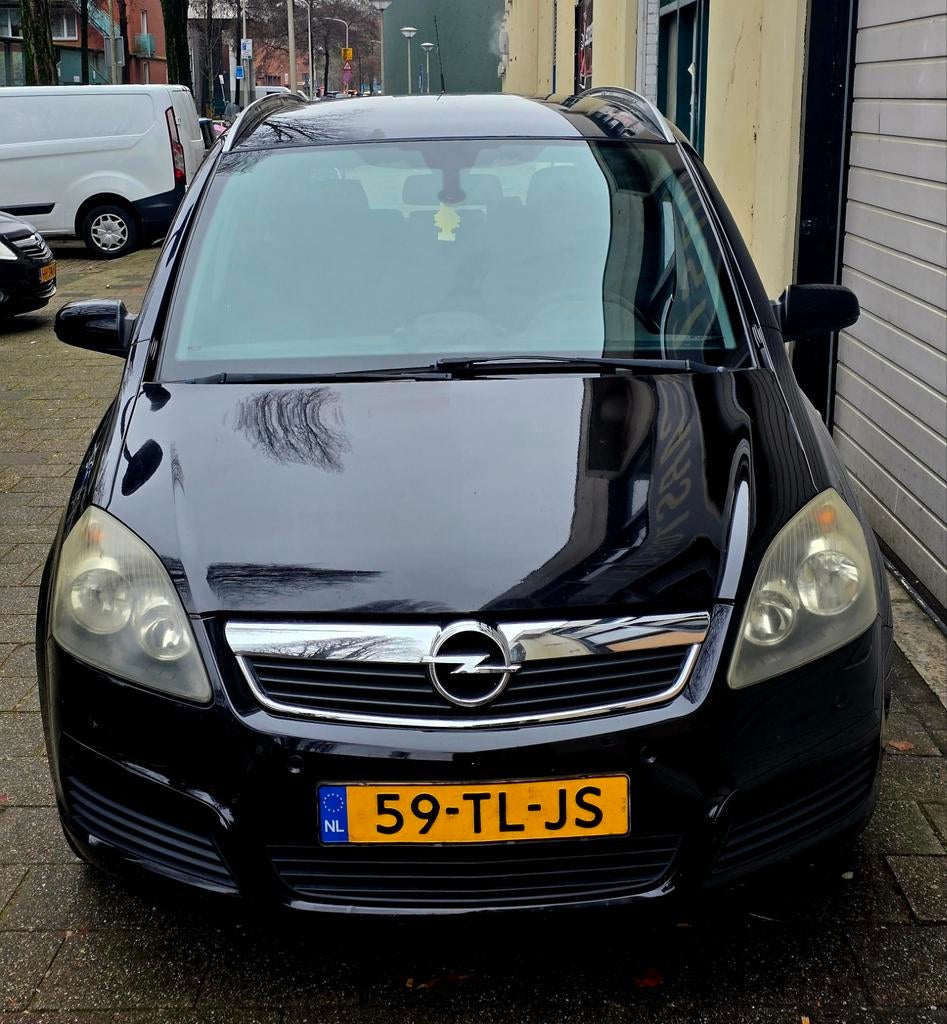 Opel Zafira 1.8 2006 Zwart/ 7 persoons, Stof, 4 cilinders, Zwart, Origineel Nederlands