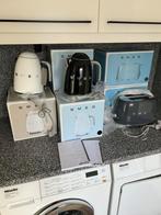 Smeg waterkoker en broodroosters NIEUW!! Moederdag cadeau, 1 tot 2 liter, Ophalen of Verzenden, Zo goed als nieuw