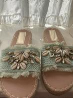 Dames Slippers met Schelpen ibiza styling, Slippers, Ophalen of Verzenden, Gedragen, Groen