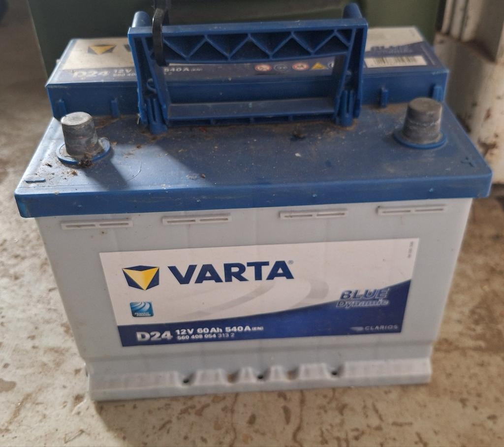 Nieuwe Varta Blue Dynamic D24 12V 60Ah 540A Accu, Ophalen, Nieuw
