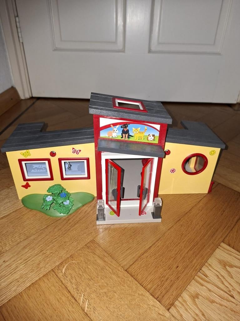 Playmobil Dierenpension 9275 met extra auto, Ophalen of Verzenden, Zo goed als nieuw, Complete set