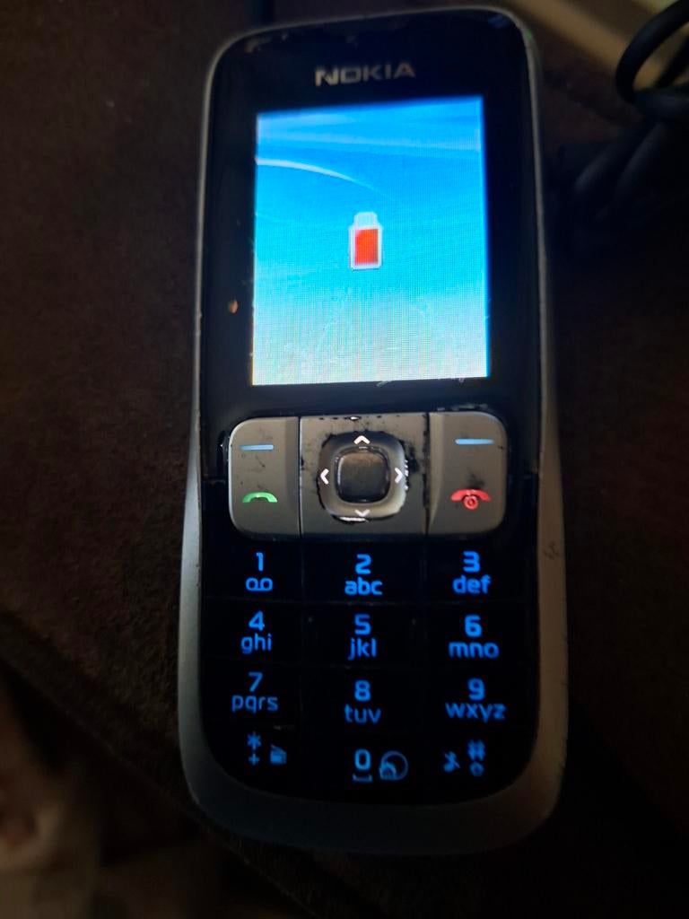 Te koop zeven telefoons plus lader, Telecommunicatie, Mobiele telefoons | Nokia, Ophalen of Verzenden, Zwart