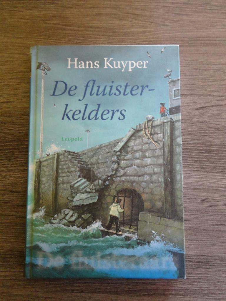 De fluister-kelders - Hans Kuyper, Ophalen, Fictie algemeen, Zo goed als nieuw, HANS KUYPER