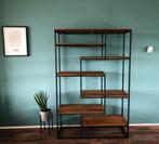 d-Bodhi boekenkast teak & staal – industriële design kast, Huis en Inrichting, Kasten | Boekenkasten, Ophalen, Gebruikt, 100 tot 150 cm