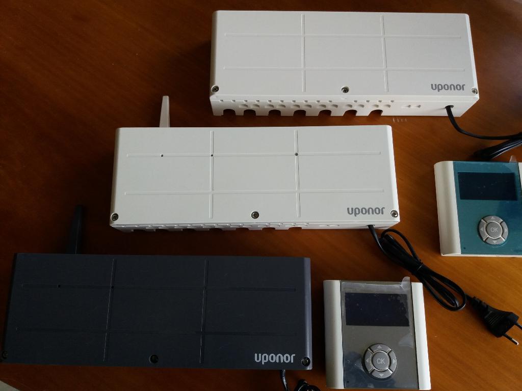 Uponor service regelmodule C-33 C-35 C-55 C-56 regelaar T-55, Radiator, Nieuw, Minder dan 60 cm, Ophalen of Verzenden