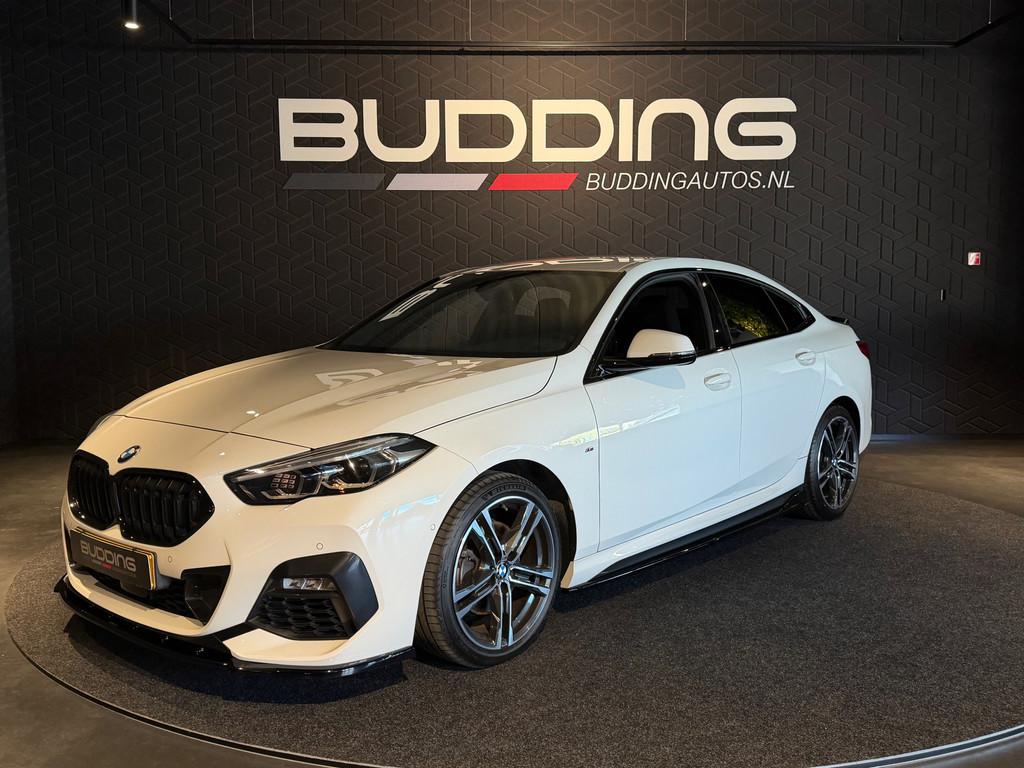 BMW 2 Serie Gran Coupé 218i High Exe | M-sport | Camera | M, Gebruikt, Wit, Bedrijf, 3 cilinders