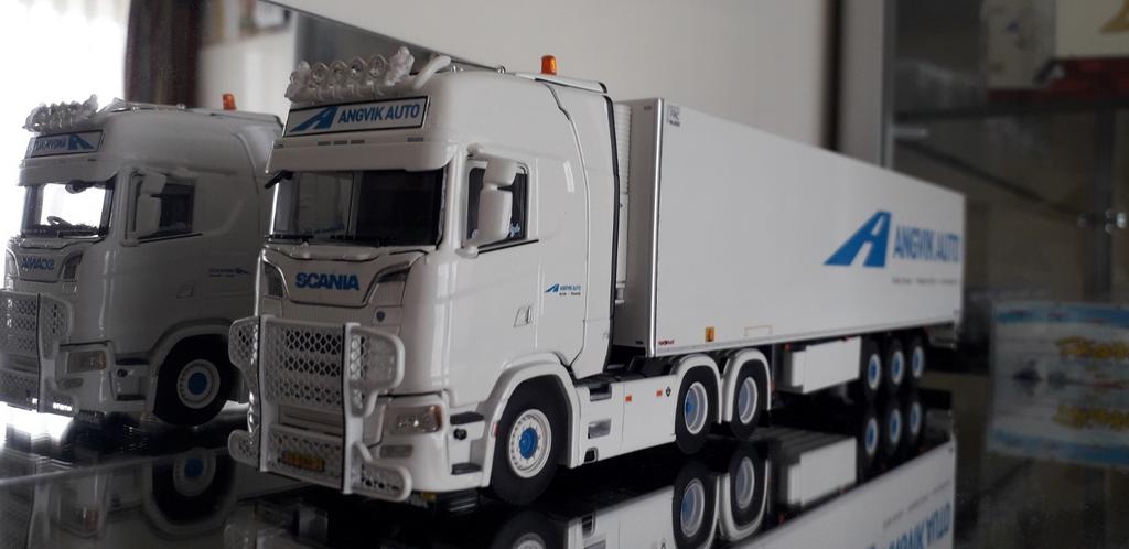 WSI Scania Next ANGVIK AUTO, Ophalen of Verzenden, Zo goed als nieuw, Bus of Vrachtwagen, Wsi