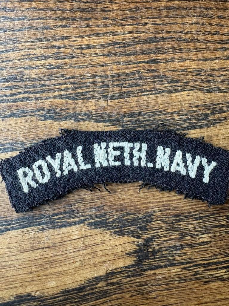 Royal Neth. Navy mouwembleem WO2, Verzamelen, Militaria | Tweede Wereldoorlog, Ophalen of Verzenden, Marine, Nederland, Embleem of Badge