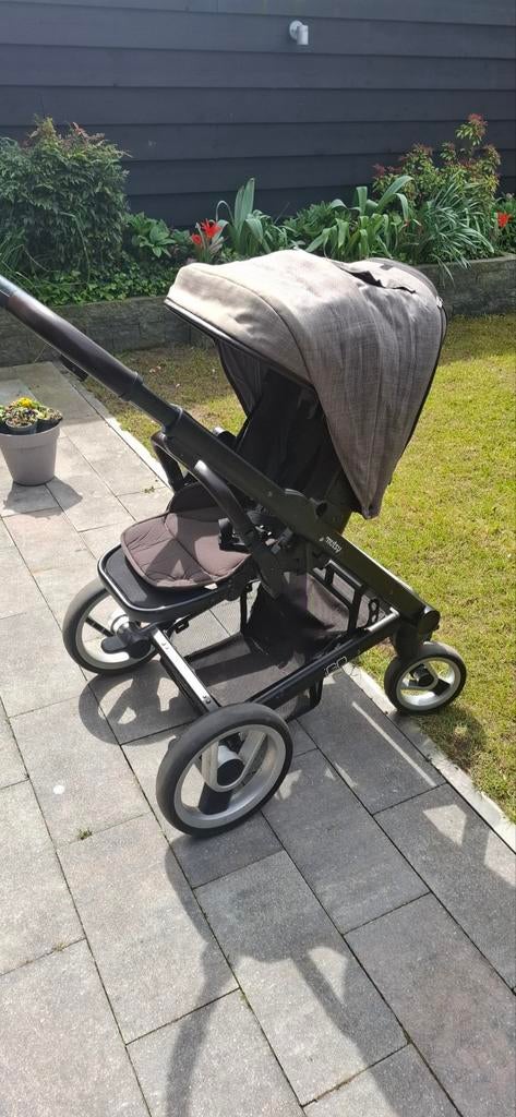 Mutsy Igo kinderwagen met reiswieg, Gebruikt, Ophalen of Verzenden, Combiwagen, Mutsy