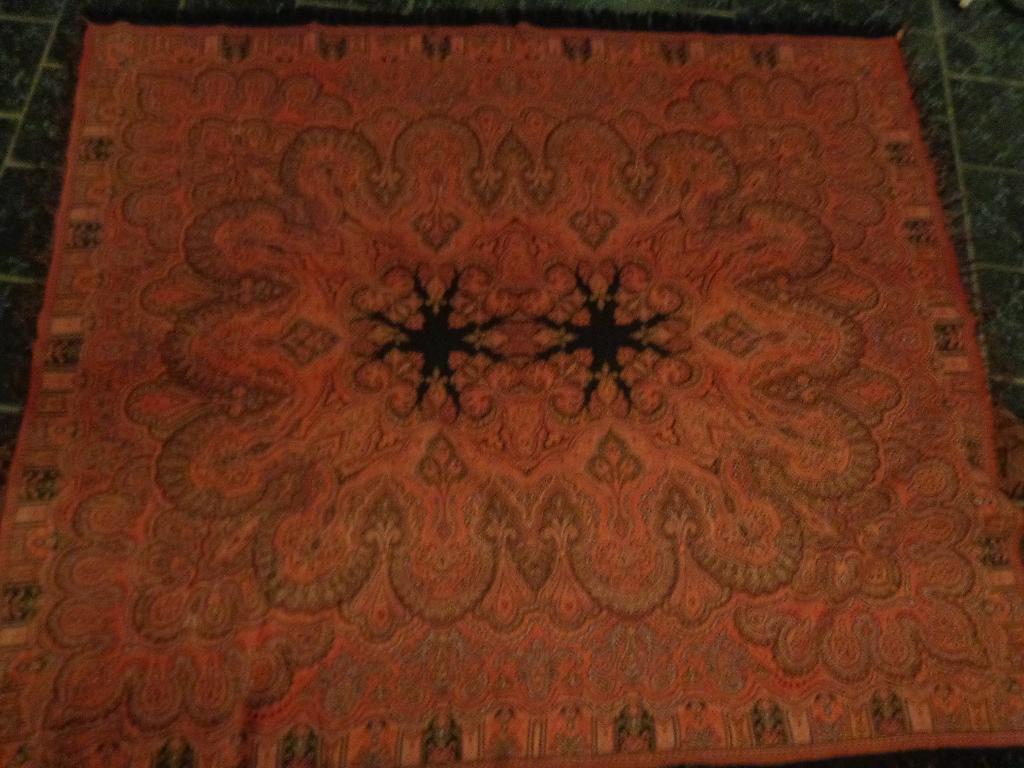 groot oudewets kapstok kleed, Antiek en Kunst, Antiek | Kleden en Textiel, Ophalen of Verzenden