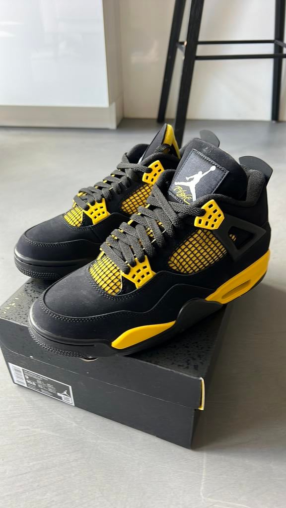 Nike Air Jordan Retro 4 maat 42,5, Zwart, Nieuw, Ophalen of Verzenden, Sneakers of Gympen