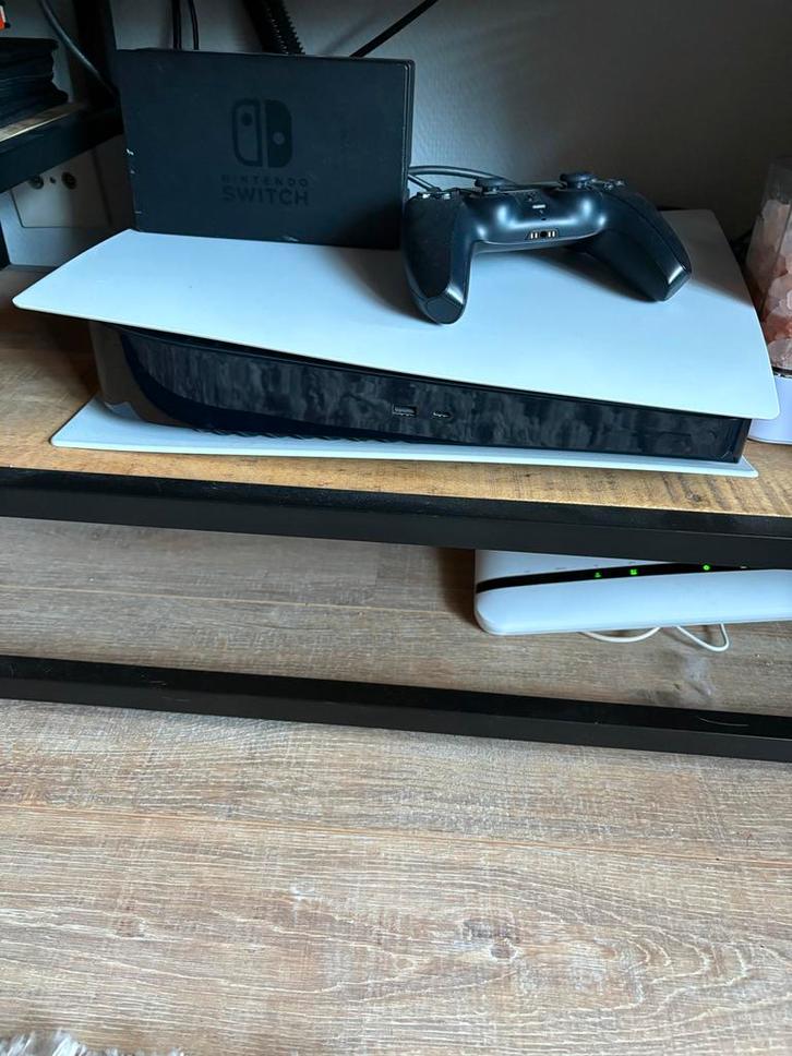 PlayStation 5 Digital (evt te ruilen tegen switch2), Spelcomputers en Games, Spelcomputers | Sony PlayStation 5, Zo goed als nieuw