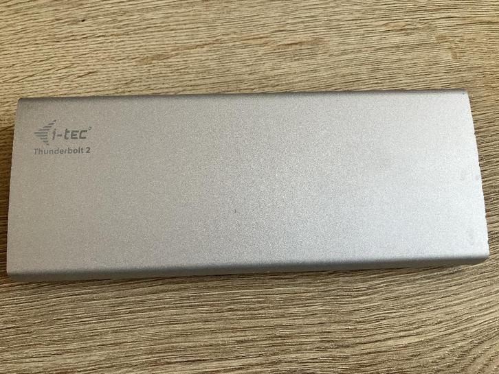 i-tec Thunderbolt 2 docking station, Computers en Software, Dockingstations, Gebruikt, Docking station, Laptop, Ophalen of Verzenden
