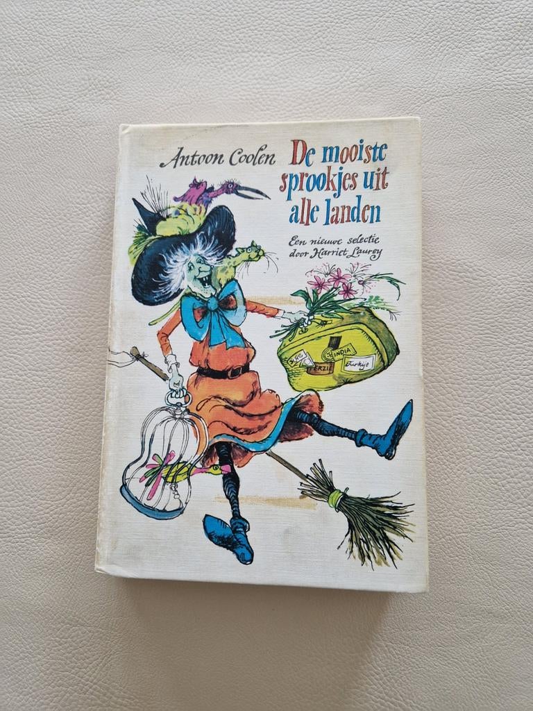 De Mooiste Sprookjes uit alle landen - Antoon Coolen, Ophalen of Verzenden, Zo goed als nieuw