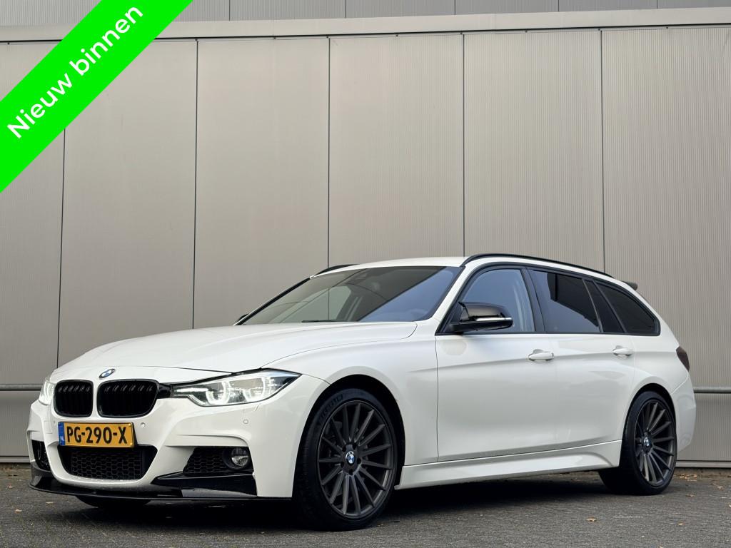 BMW 3 Serie Touring 340i xDrive M sport - B58 - Apple CarPla, 327 pk, 1655 kg, Wit, Leder