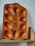 Ouderwetse eierschaal ,serveerbord sleets stoer brocante, Ophalen of Verzenden