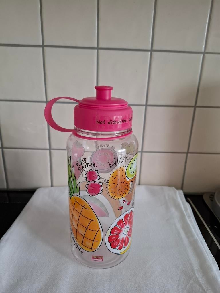 Leuke waterfles met fruitprint - Blond Amsterdam, Sport en Fitness, Ophalen of Verzenden, Nieuw