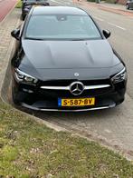 Mercedes-Benz CLA 200 163pk 7G-DCT 2023 Zwart, Auto's, CLA, 730 kg, 4 cilinders, 1600 kg