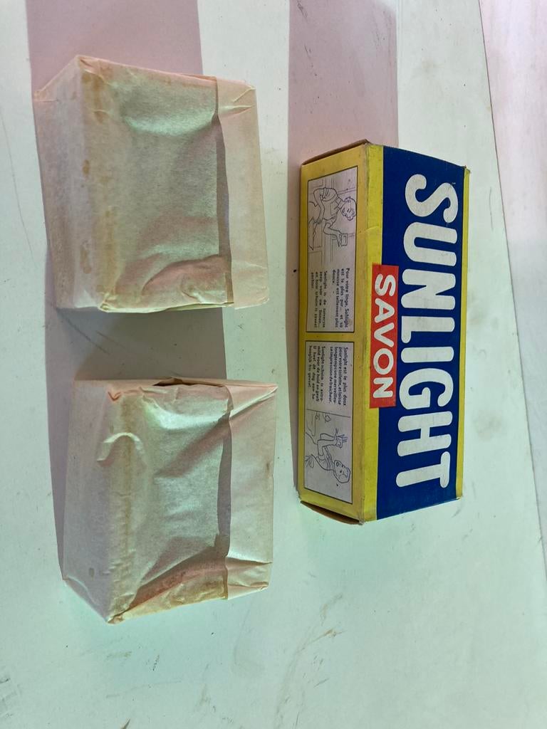 Oude sunlight zeep, Ophalen of Verzenden, Zo goed als nieuw, Verpakking