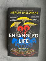 Entangled Life - Merlin Sheldrake, Boeken, Ophalen of Verzenden, Gelezen, Natuurwetenschap