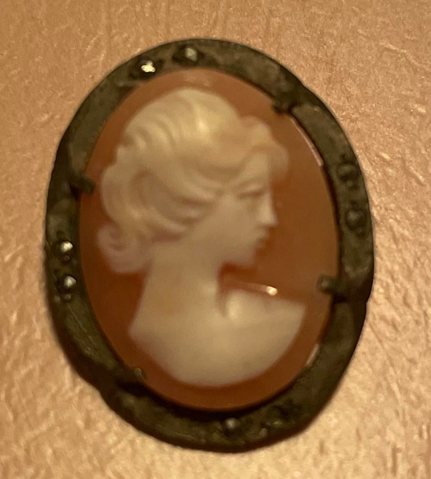 Originele Prachtige Camee Broche/Hanger,zilver 600 gehalte, Sieraden, Tassen en Uiterlijk, Antieke sieraden, Ophalen of Verzenden