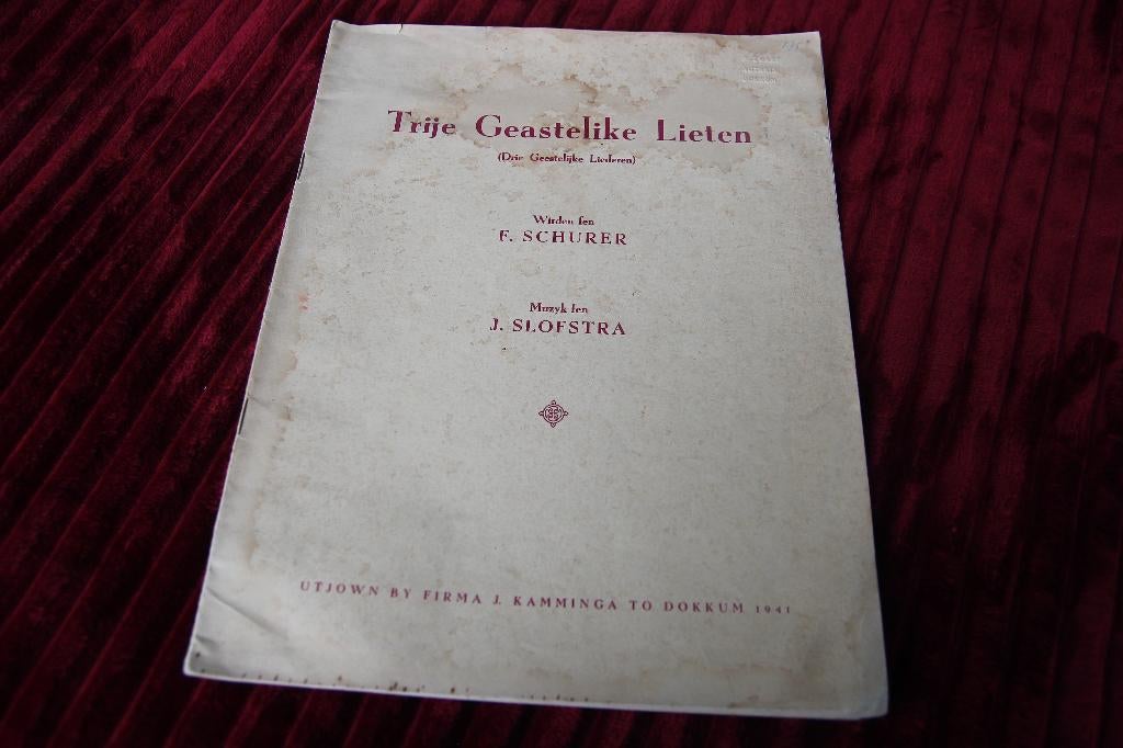 Trije Geastelike Lieten.  F Schurer  J Slofstra 1941, Ophalen of Verzenden, Gebruikt, Overige soorten, Populair