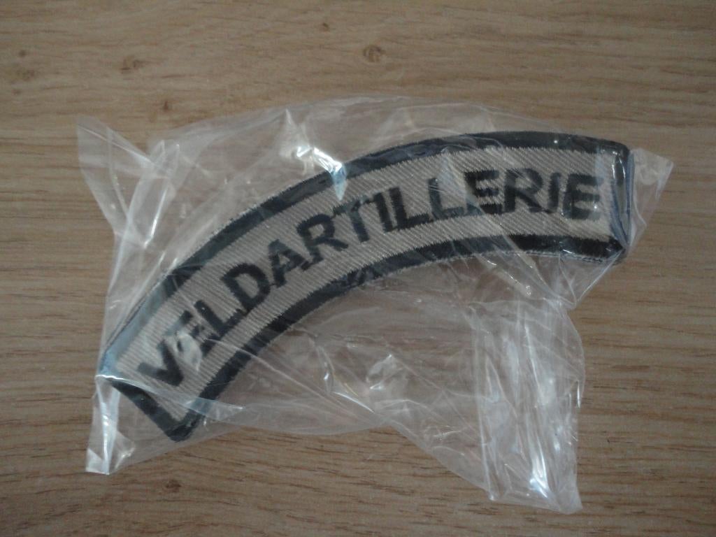 3 maal militaire straatnaam veldartillerie, Verzamelen, Ophalen of Verzenden, Landmacht, Nederland, Embleem of Badge